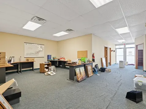 3160 Avenue Of The Cities Avenue Moline IL 61265