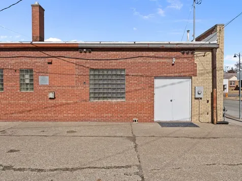 3160 Avenue Of The Cities Avenue Moline IL 61265
