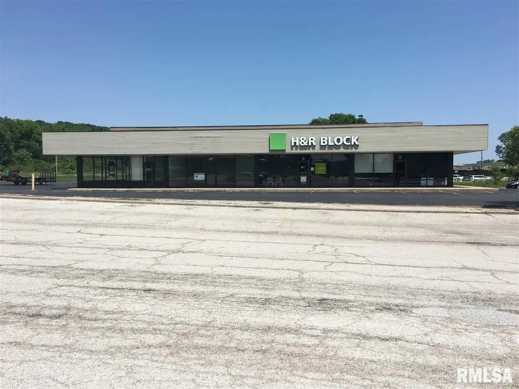 3850 Blackhawk Road Rock Island IL 61201