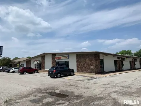 485 Avenue Of The Cities East Moline IL 61244