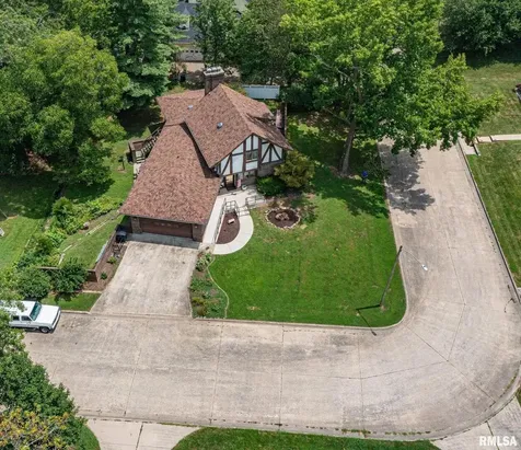 102 Lost Hollow Dr Drive Salem IL 62881