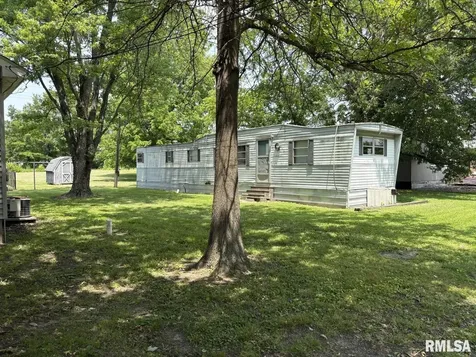 1606 & 1608 West Faust Street Marion IL 62959