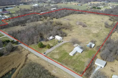 1408 Longstreet Street Marion IL 62959