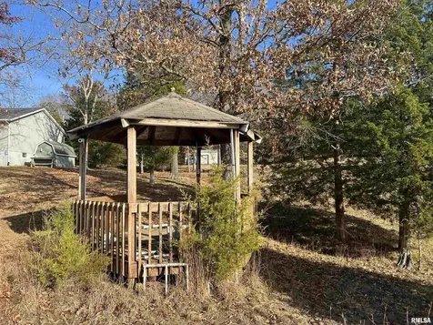 611 Sunset Drive Marion IL 62959
