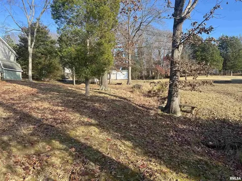 611 Sunset Drive Marion IL 62959