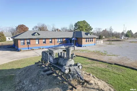 1001 East Main Street Salem IL 62881