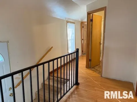 121 North 9th Street Herrin IL 62948