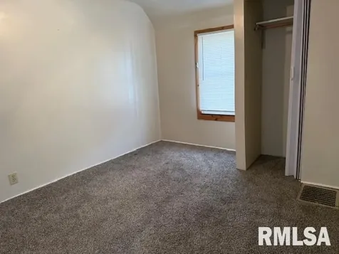 121 North 9th Street Herrin IL 62948