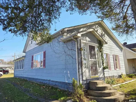 900 South 16th Street Herrin IL 62948