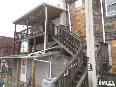 109 East Main Street Benton IL 62812