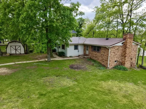 15981 Hillcrest Drive Effingham IL 62401