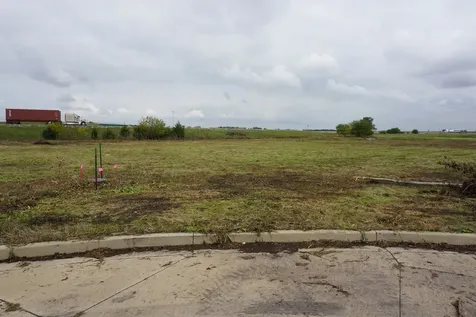 Dwight Circle Sub Lots 1-8 Circle Dwight IL 60420