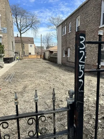 3252 West 23rd Street Chicago IL 60623