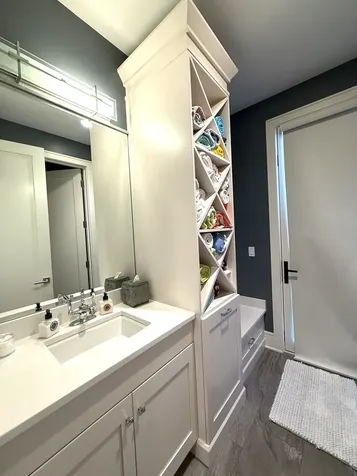 315 South Valley Hill Road Bull Valley IL 60098