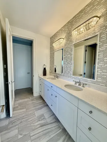 315 South Valley Hill Road Bull Valley IL 60098