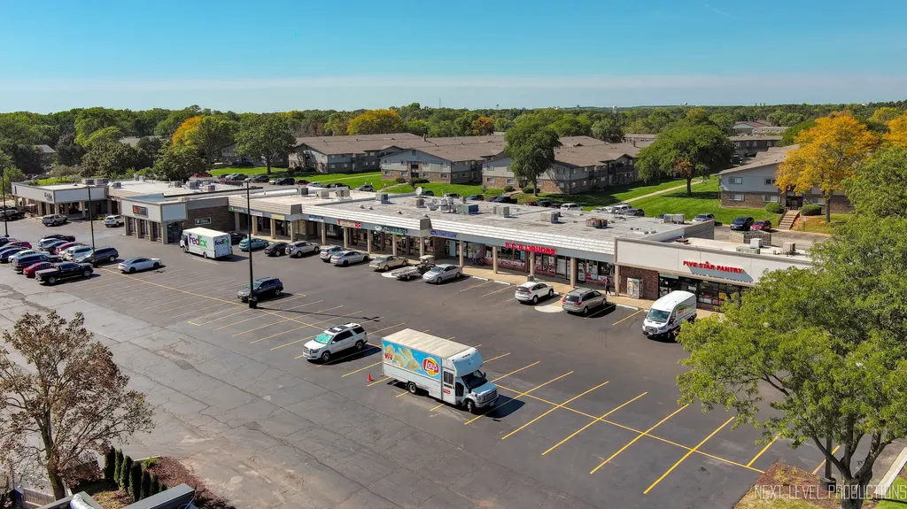 10S628 South Kingery Highway Willowbrook IL 60527