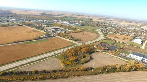 1452 Bethany Road Sycamore IL 60178