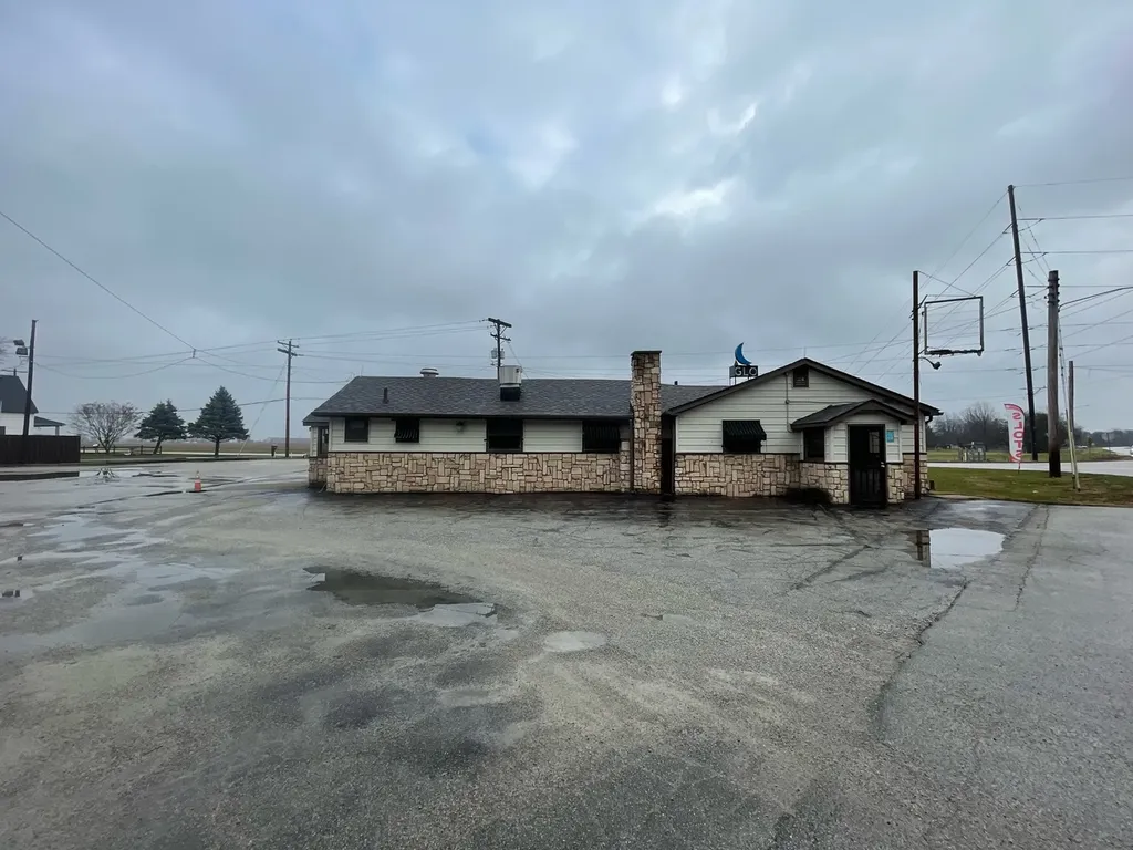 3124 Perrysville Road Danville IL 61834