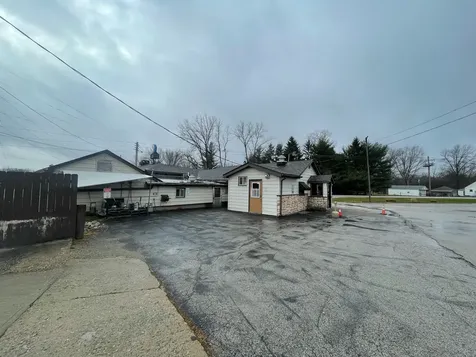 3124 Perrysville Road Danville IL 61834