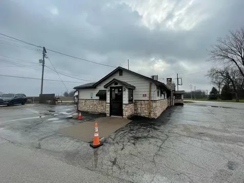 3124 Perrysville Road Danville IL 61834