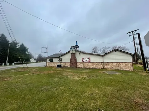 3124 Perrysville Road Danville IL 61834