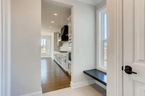 21377 West Sylvan Drive Mundelein IL 60060
