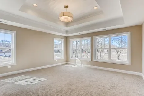 21377 West Sylvan Drive Mundelein IL 60060