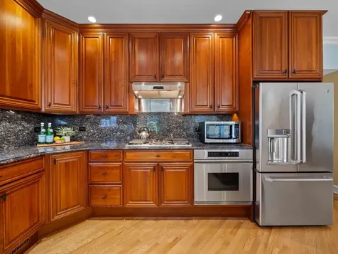 9530 Harding Avenue Evanston IL 60203