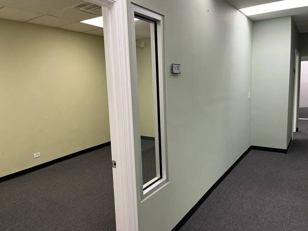 4640 Oakton Street Skokie IL 60076