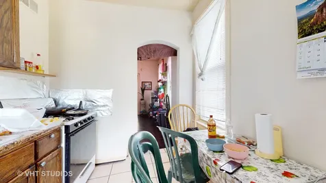 5742 West Chicago Avenue Chicago IL 60651