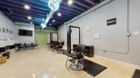 5742 West Chicago Avenue Chicago IL 60651