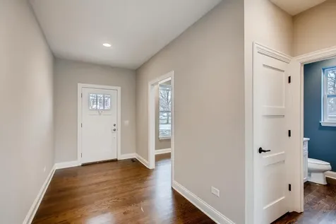 414 Sislow Lane Vernon Hills IL 60061