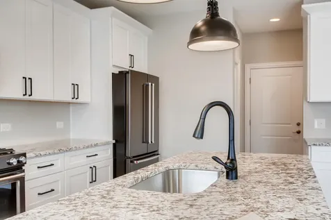 414 Sislow Lane Vernon Hills IL 60061