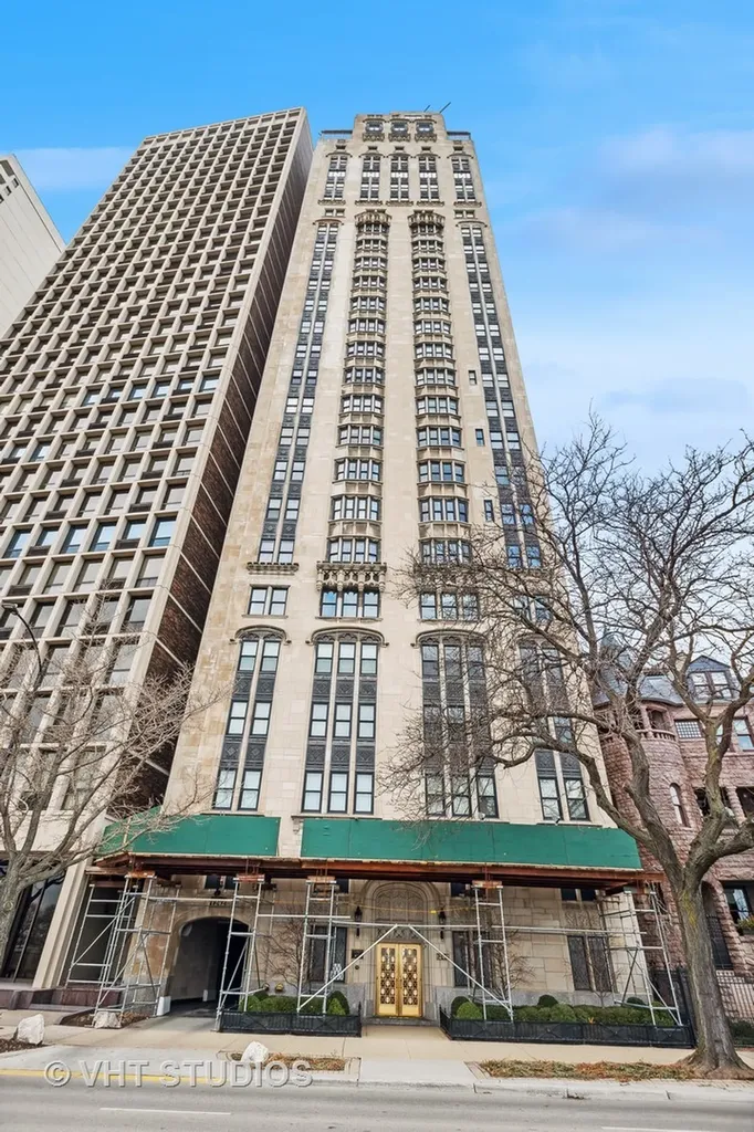 1242 North Lake Shore Drive Chicago IL 60611