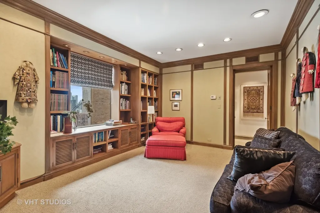1242 North Lake Shore Drive Chicago IL 60611