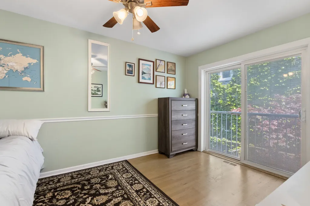 3003 North Kenmore Avenue Chicago IL 60657