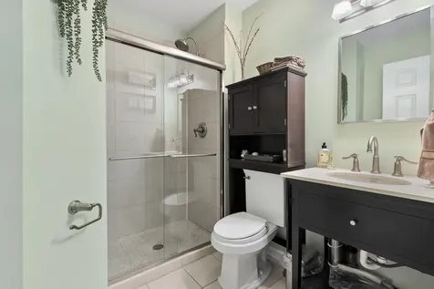3003 North Kenmore Avenue Chicago IL 60657