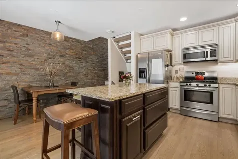 3003 North Kenmore Avenue Chicago IL 60657