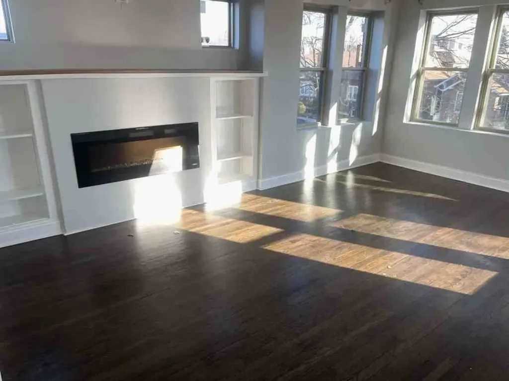 7420 South Bennett Avenue Chicago IL 60649