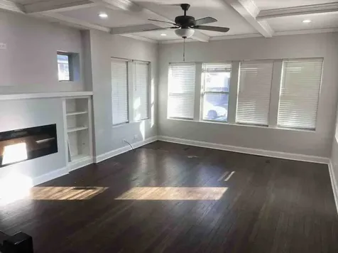 7420 South Bennett Avenue Chicago IL 60649