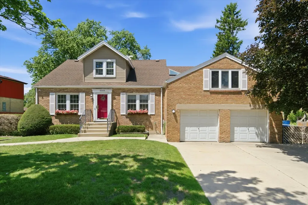 3044 North Octavia Avenue Chicago IL 60707