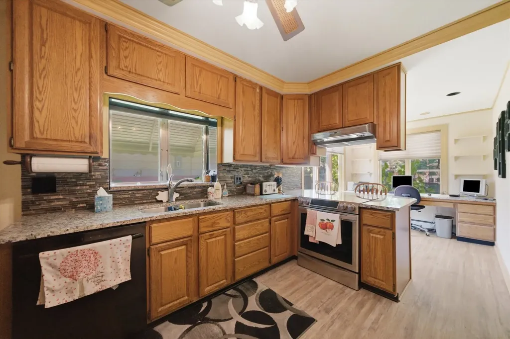 3044 North Octavia Avenue Chicago IL 60707
