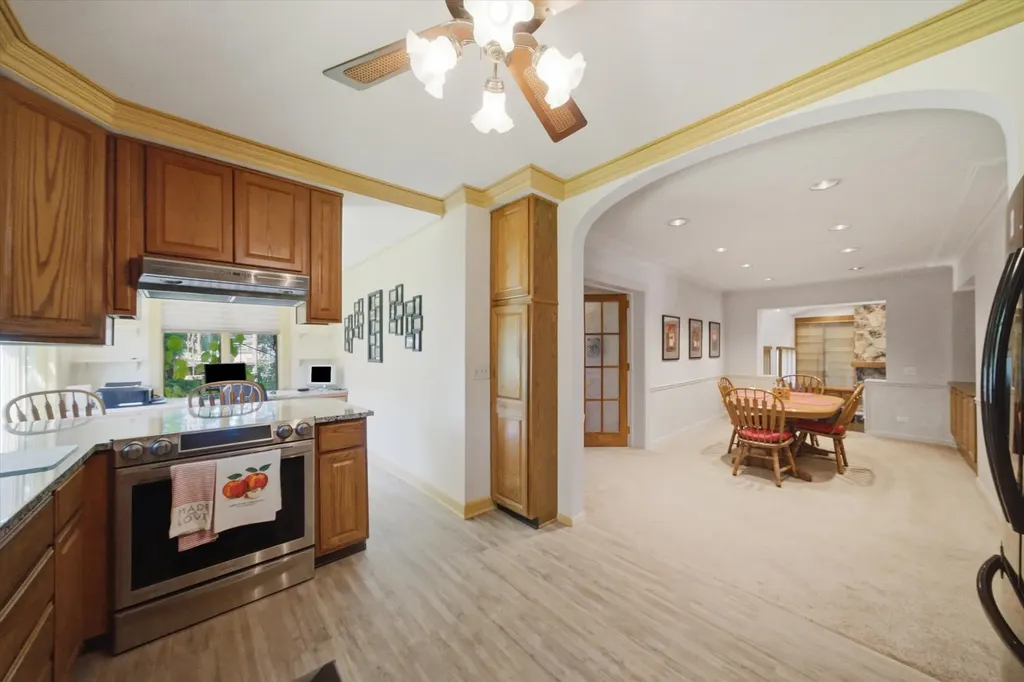 3044 North Octavia Avenue Chicago IL 60707