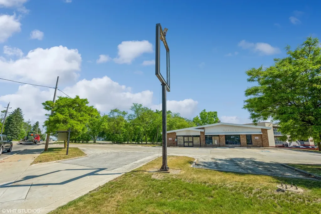 301 North Cass Avenue Westmont IL 60559