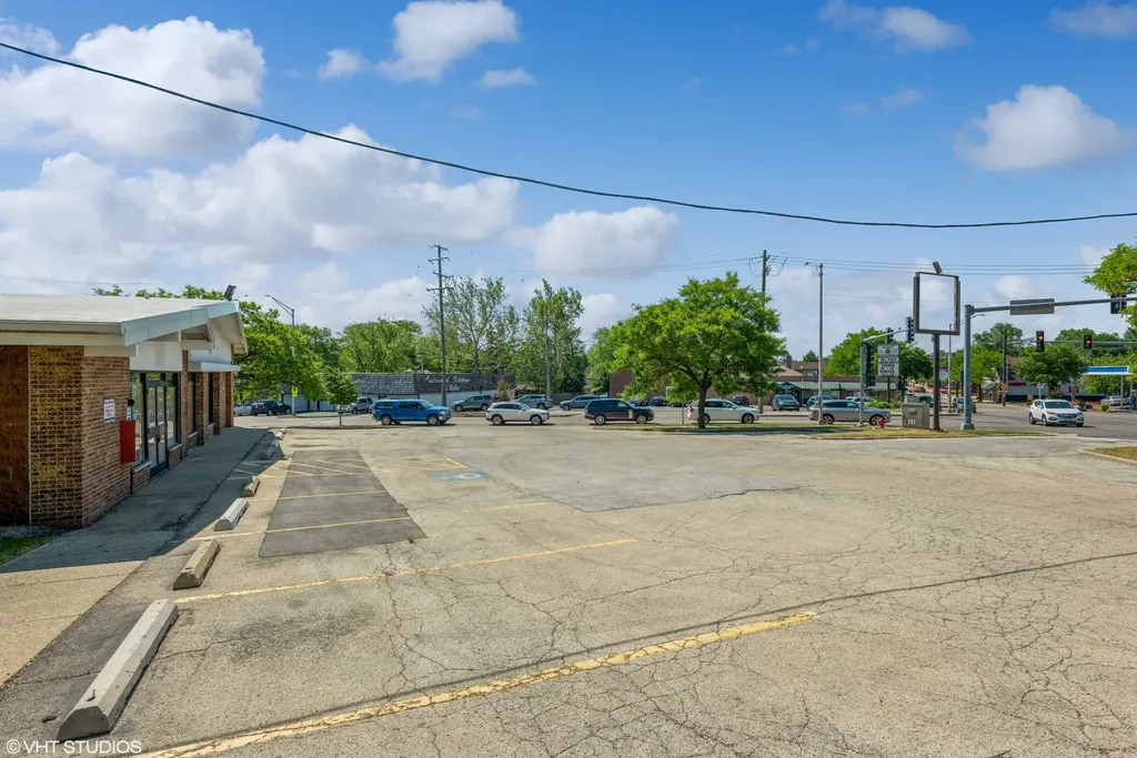 301 North Cass Avenue Westmont IL 60559