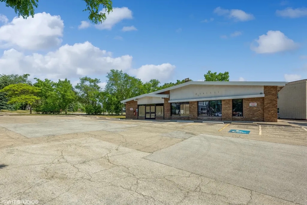 301 North Cass Avenue Westmont IL 60559