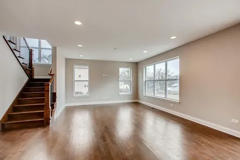 384 Woodland Chase Lane Vernon Hills IL 60061
