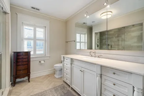 2026 North Kenmore Avenue Chicago IL 60614