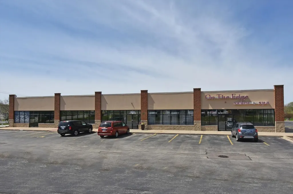 1175 Oak Street North Aurora IL 60542