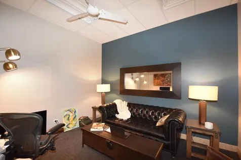 1175 Oak Street North Aurora IL 60542